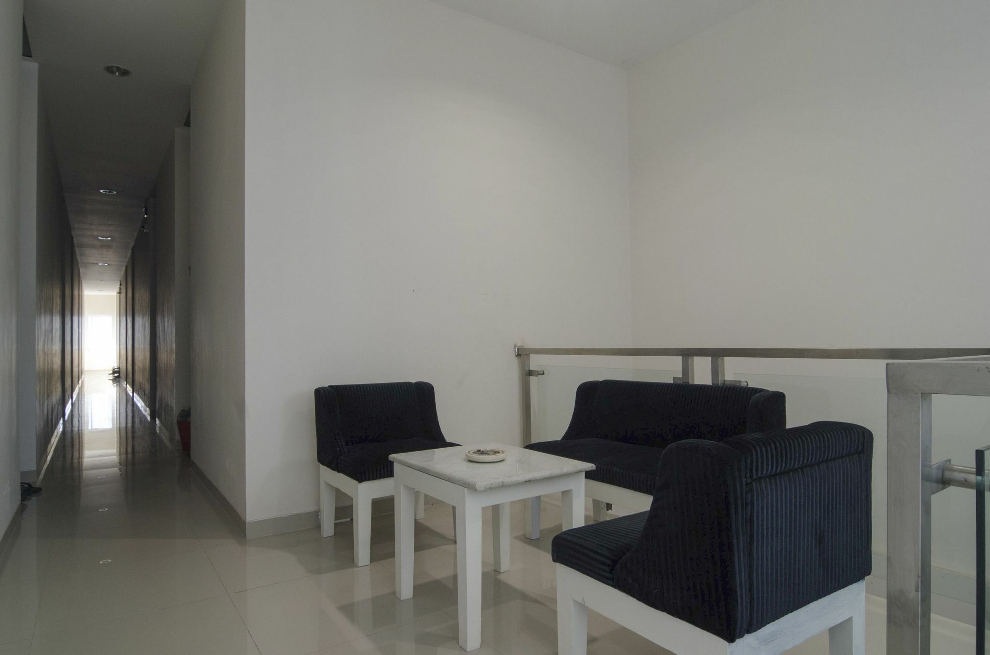 Reddoorz Near Lawang Sewu Hotel Семаранг Екстериор снимка
