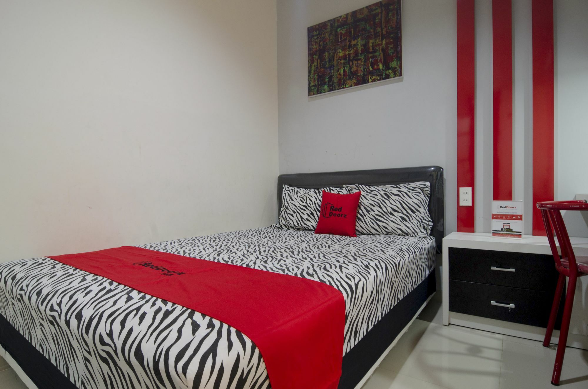 Reddoorz Near Lawang Sewu Hotel Семаранг Екстериор снимка